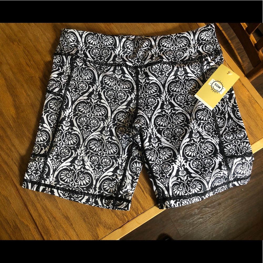 IABMFG flex pocket shorts